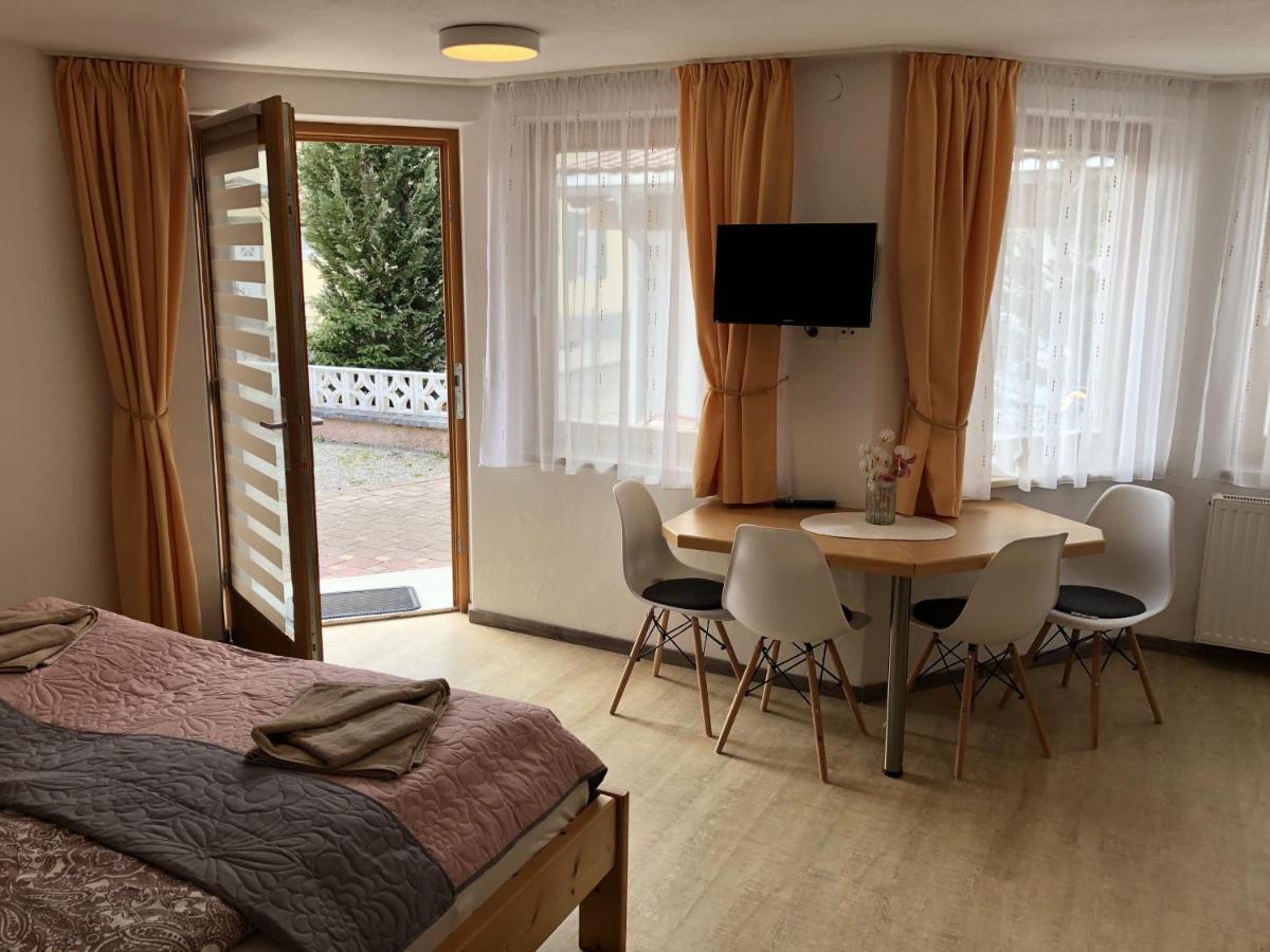 Ferienhaus Elisabeth ฟุสเซ่น ภายนอก รูปภาพ