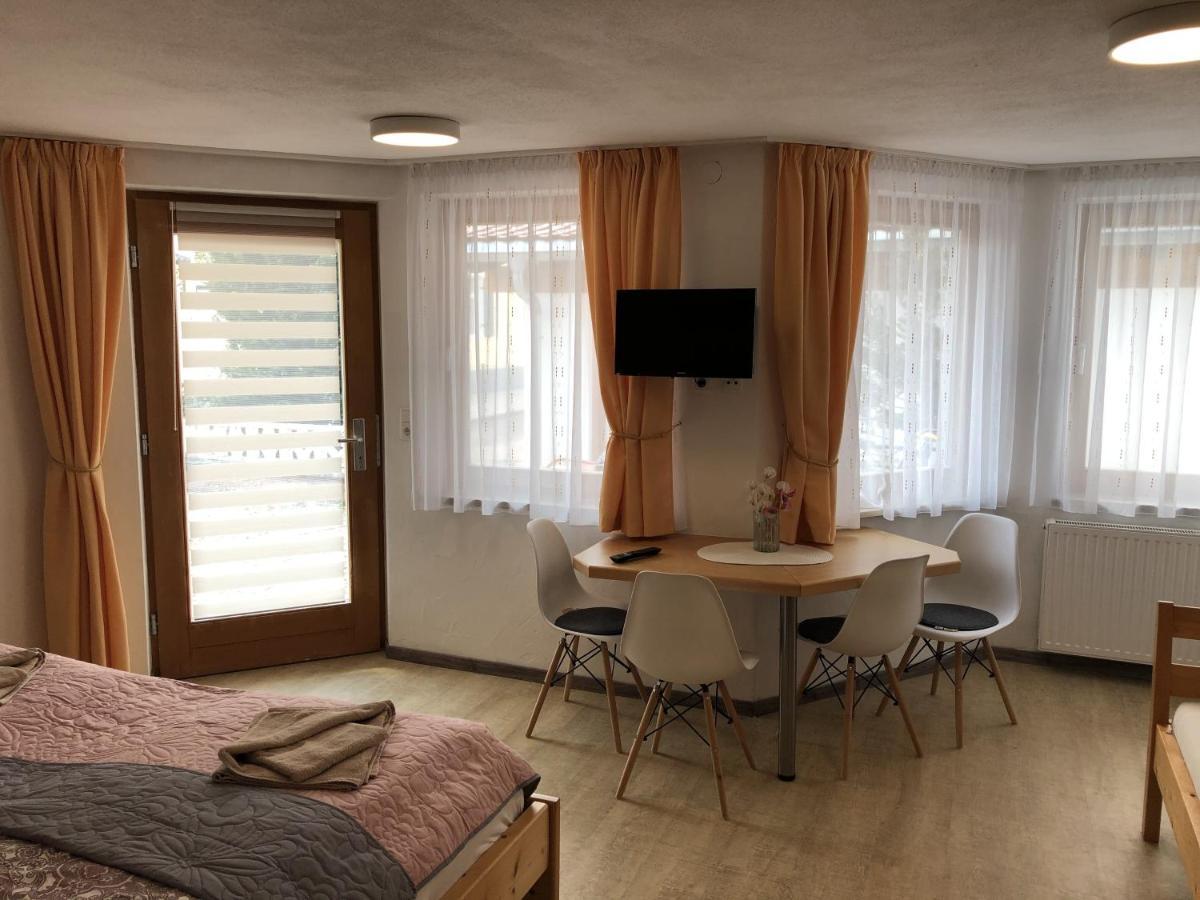 Ferienhaus Elisabeth ฟุสเซ่น ภายนอก รูปภาพ