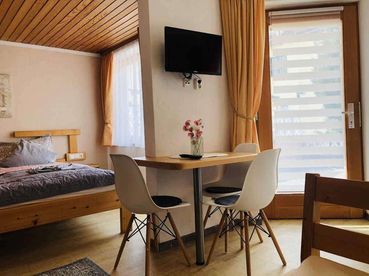 Ferienhaus Elisabeth ฟุสเซ่น ภายนอก รูปภาพ