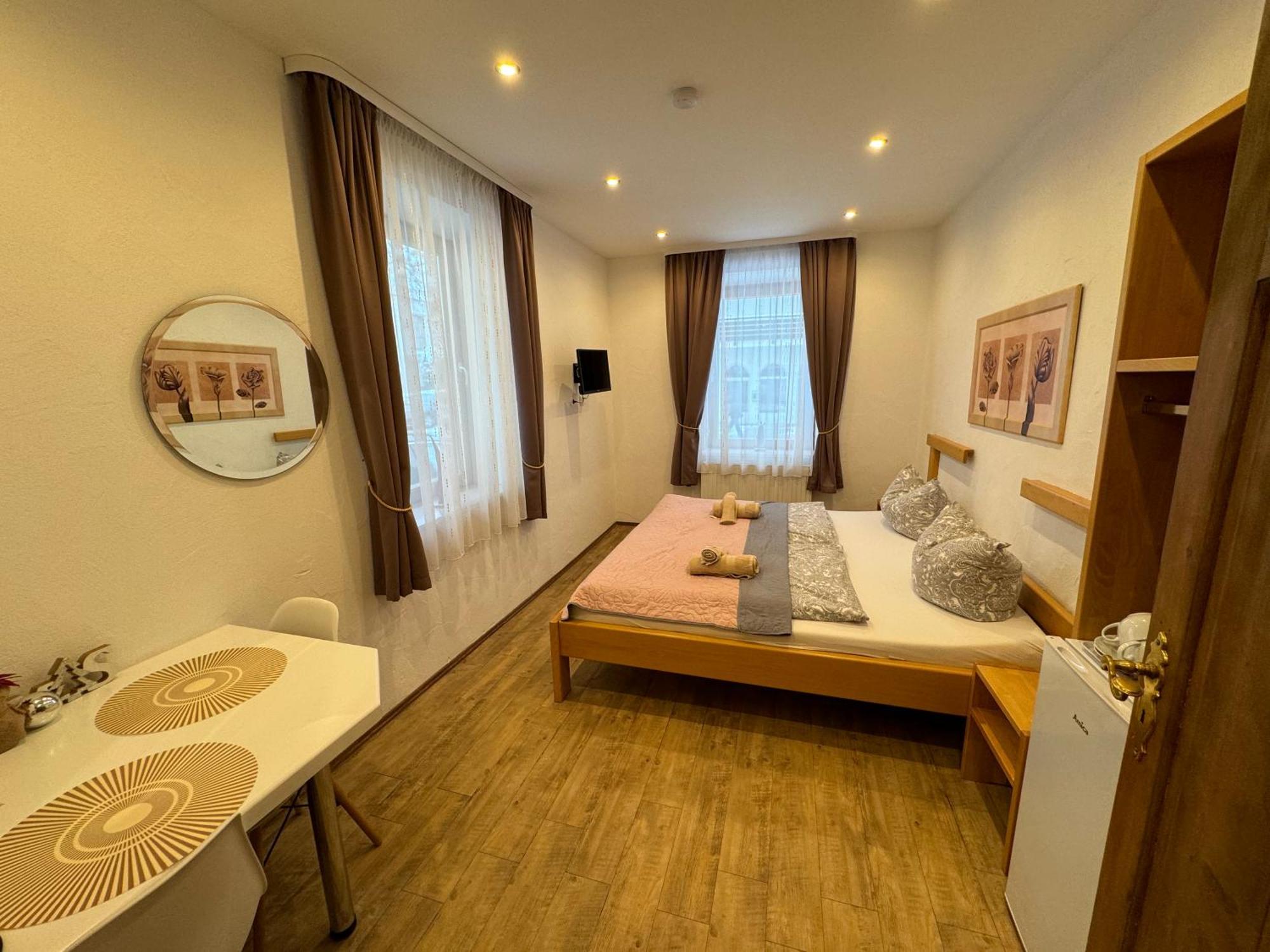 Ferienhaus Elisabeth ฟุสเซ่น ภายนอก รูปภาพ